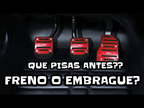 ¿Qué pasa si freno sin embrague?